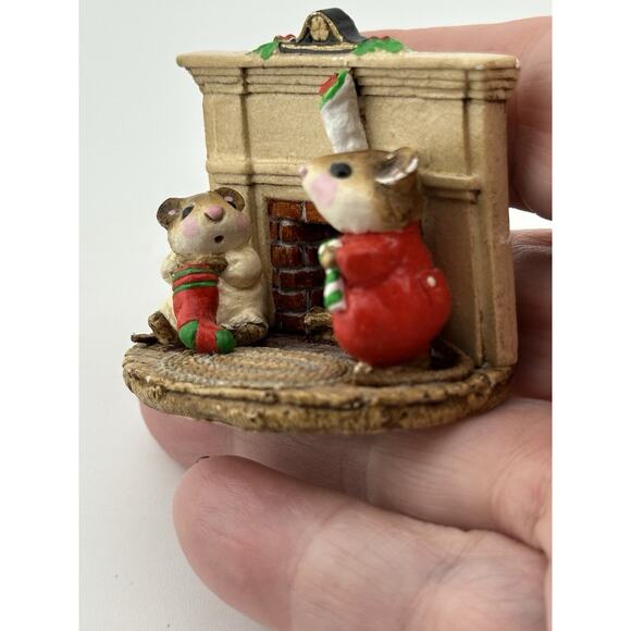 Wee Forest Folk "Christmas Morn" 1983 WP 2 Mice Fireplace Clay M-92 - Picture 4 of 9